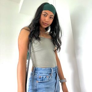 Meet your Posher, Yaira